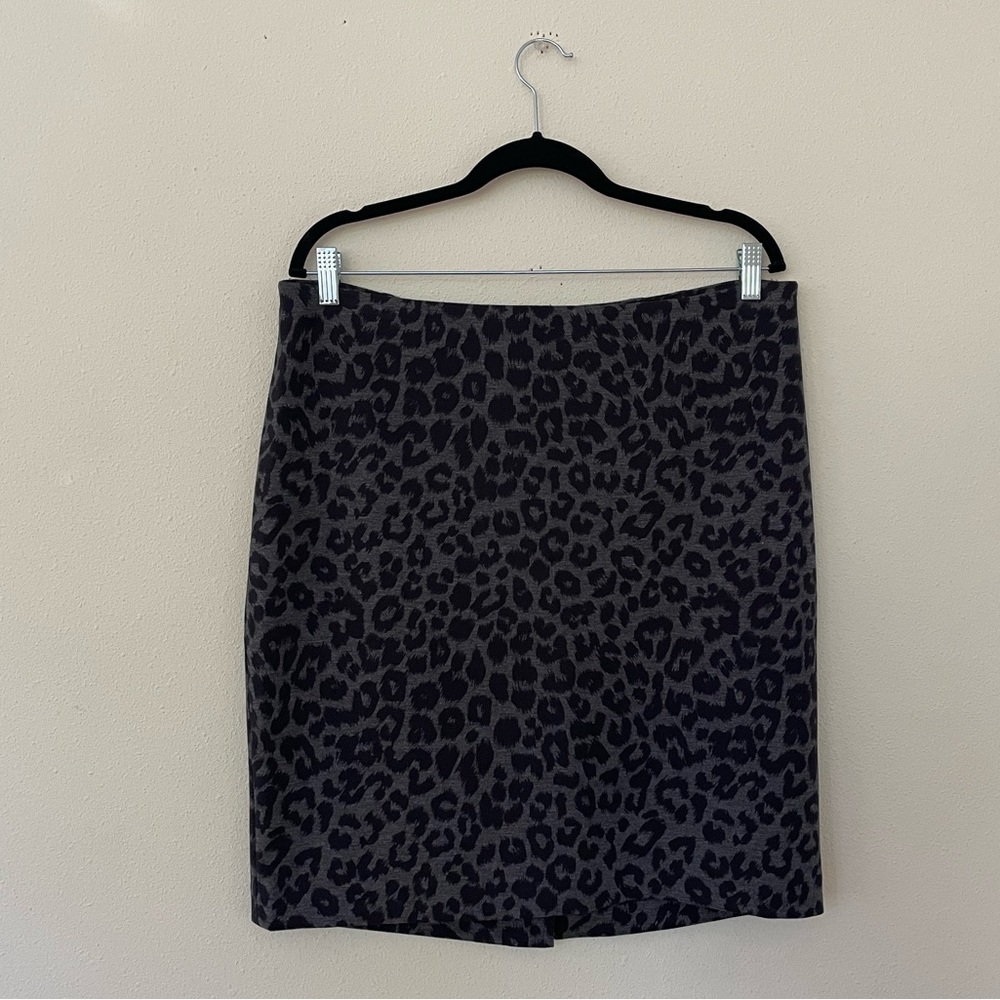 🌷 NWOT🌷 The Limited women’s pencil skirt